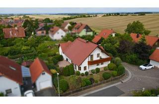 Einfamilienhaus kaufen in Im Kämpfer 11, 97355 Castell, Familienfreundliches Einfamilienhaus in Ortsrandlage von Greuth