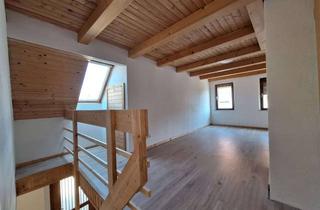 Bauernhaus kaufen in 97337 Dettelbach, Wohnhaus mit Scheune und Nebengebäudeehemaliger Bauernhof