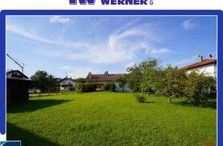 Grundstück zu kaufen in 83071 Stephanskirchen, ***Traum-Grundstück mit Altbestand am Schloßberg - 3 EFH-Parzellen möglich***