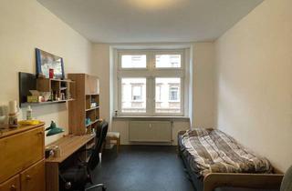 Immobilie mieten in Sedanstr. 32, 95028 Innenstadt, Studenten-Zimmer (Zimmer Nr. 2/1. OG), 3er WG