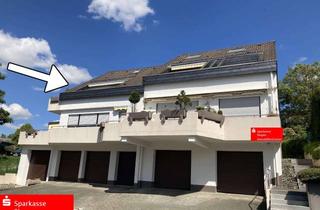 Wohnung kaufen in 57076 Siegen, Dachgeschosswohnung mit Südbalkon und besonders großer Garage