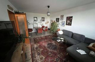 Wohnung mieten in 95444 City, Schöne 2,5-Zimmer-Wohnung mit Balkon und EBK am Hofgarten (auch Zwischenmiete mgl. 22.9.-23.10.)