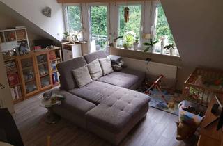 Wohnung mieten in 66663 Merzig, Gepflegte Maisonette-Wohnung mit vier Zimmern sowie Balkon und EBK in Merzig-Brotdorf