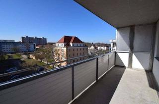 Wohnung mieten in Bahnhofstraße 32, 01587 Riesa, 3-Raumwohnung mit Balkon und Weitsicht in Elbnähe!