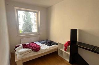 WG-Zimmer mieten in 20535 Hamm, Room in Hasselbrook – Women Only Available: November 1st – December 31st