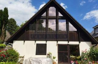 Haus kaufen in 23669 Timmendorfer Strand, Seltene Gelegenheit ! 2 Einfamilienhäuser in Strandnähe in Timmendorfer Strand