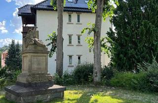 Wohnung kaufen in 61462 Königstein, Königstein im Taunus - Traumhafte 4 ZKB Wohnung Parkett, Balkon, PV-Anlage, Königstein