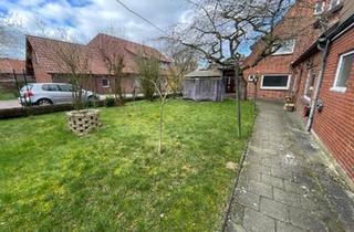 Haus kaufen in 31634 Steimbke, Steimbke - Teilsaniertes Zweifamilienhaus mit 2 Garagen und neuer Heizung