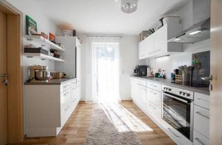Wohnung kaufen in 72505 Krauchenwies, Top renoviert und modern - 4-Zimmer-Wohnung mit drei Stellplätzen