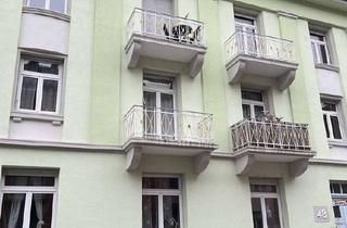 Wohnung kaufen in 76135 Beiertheim-Bulach, Charmante 3-Zimmer-ETW mit Balkon in Karlsruhe-Beiertheim!