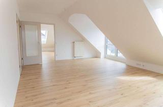 Wohnung kaufen in 15831 Blankenfelde-Mahlow, 2 Zimmer Dachwohnung als stabile Kapitalanlage
