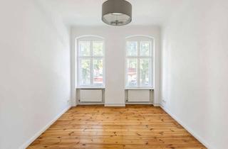 Wohnung kaufen in Hansastraße 16, 13409 Berlin, Berlin-Wedding: Bezugsfreie, renovierte 2-Zimmer-Wohnung mit Dielenboden