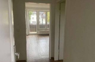Wohnung mieten in Petersberger Straße 10, 36251 Bad Hersfeld, Helle 3-Zimmer Wohnung mit Balkon zu vermieten