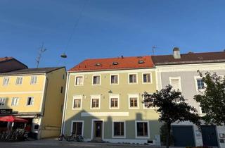 Wohnung mieten in Marktplatz 23, 94496 Ortenburg, Erstbezug nach Sanierung: Großzügiges Wohnen, zentral mit Aufzug, Garten und Balkon