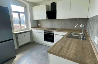 Lofts mieten in Podemusstraße, 01157 Briesnitz, Loft-Erstbezug nach Sanierung – Stilvolle 2-Zimmer Maisonettewohnung mit Balkon und tollem Blick