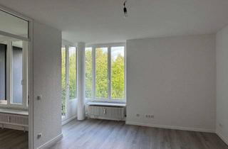 Wohnung mieten in Pfannschmidtstraße 79, 13125 Karow, Sanierte 1,5 Zimmer-Wohnung mit Balkon und neuem Badezimmer im schönen Karow!