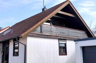 Wohnung mieten in Burgunderweg 25, 74348 Lauffen, Stilvolle, vollst. renovierte 2,5-Zimmer-Dachgeschosswohnung mit Balkon und EBK in Lauffen am Neckar