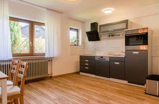 Wohnung mieten in Simonswinkel 19, 79877 Friedenweiler, Stilvolle, gepflegte 2-Zimmer-Wohnung mit EBK in Friedenweiler