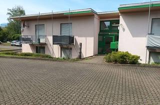 Wohnung mieten in Am Weidengraben 111, 54296 Kürenz, Tolle Wohnung direkt gegenueber Unicampus 1 mit eigenem Parkplatz - 32 m² - 1.5 Zi