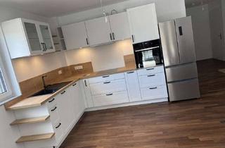 Wohnung mieten in Im Öschle 14, 78736 Epfendorf, Modernisierte 3-Zimmer-Wohnung mit Balkon und Einbauküche in Epfendorf