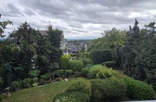 Wohnung mieten in Schloßstraße 56, 65719 Hofheim am Taunus, Exklusive 4-Zimmer-Wohnung am Rosenberg mit Einbauküche, Balkon, Keller und TG