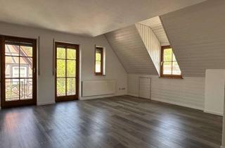 Wohnung mieten in 71111 Waldenbuch, 1,5 Zi. Maisonettewohnung im "Städtle" Waldenbuchs mit Einbauküche, Tageslichtbad und kleinem Balkon