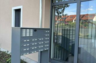 Wohnung mieten in Am Schrankenbuckel 16, 68782 Brühl, Stilvolle 2-Raum-Erdgeschosswohnung mit Balkon in Brühl,