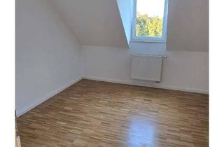 Wohnung mieten in Goldgasse 33, 77652 Offenburg, Stilvolle, gepflegte 4-Zimmer-Dachgeschosswohnung in Offenburg