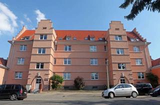 Wohnung mieten in Damaschkeweg 17, 08451 Crimmitschau, Traumwohnung mit Balkon und Garten