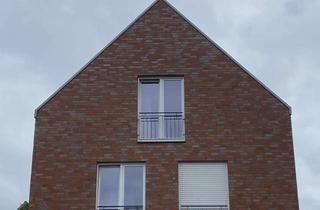 Wohnung mieten in 48683 Ahaus, Attraktive 2-Zimmer-Dachgeschosswohnung mit Balkon + EBK in Ahaus