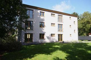 Wohnung mieten in Feuerbachstr. 14, 14612 Falkensee, Schöne 3,5-Zimmer-Dachgeschosswohnung mit Balkon in Finkenkruger Toplage