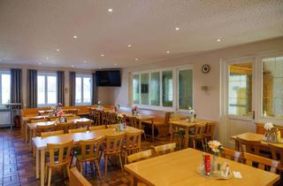 Gastronomiebetrieb mieten in Kronbergstraße, 85457 Wörth, Sportgaststätte mit großzügiger Außenterrasse incl. kleiner Wohnung