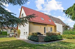 Doppelhaushälfte kaufen in 14513 Teltow, Familienfreundliche Doppelhaushälfte in Teltow-Seehof, modernisiert, großzügig und ruhig gelegen