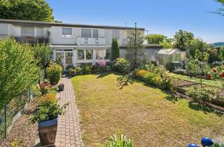 Reihenhaus kaufen in 65197 Klarenthal, Wiesbaden: Gepflegtes Reihenhaus in ruhiger Wohnlage mit tollem Wintergarten und Garten