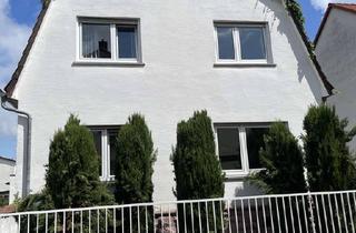 Haus kaufen in Leopoldstraße, 68623 Lampertheim, Beste Stadtlage: Haus mit charme und Charakter!