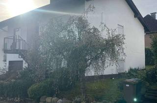 Einfamilienhaus kaufen in Winkeler Straße, 65232 Taunusstein, Solides Einfamilienhaus in Taunusstein-Seitzenhahn