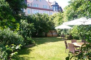 Haus kaufen in Henßstr., 99423 Westvorstadt, Zentrumsnahe 5,5-Zimmer-DHH mit Loggia, Balkon, Garten, 2 Stellplätzen