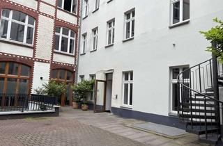 Geschäftslokal mieten in 10119 Mitte (Mitte), Kleiner Laden im Innenhof