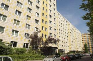 Wohnung mieten in Salvador-Allende-Straße 57, 12559 Köpenick (Köpenick), Wohnen im familiären Allendeviertel