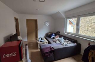 Wohnung mieten in 65239 Hochheim, Geschmackvolle 2,5-Raum-Dachgeschosswohnung in Hochheim