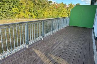 Lofts mieten in Uferstraße, 61137 Schöneck, Attraktive, loftartige 2-Zimmer mit großer Terrasse