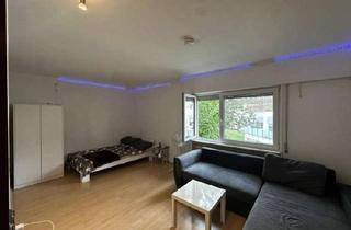 WG-Zimmer mieten in Asangstraße 165, 70329 Uhlbach, WG-Zimmer in einer 3er WG in Obertürkheim