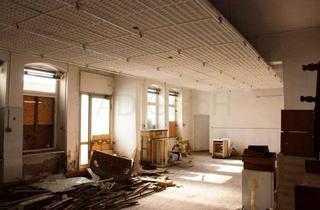 Haus kaufen in 08468 Reichenbach im Vogtland, Großes Wohn- und Geschäftshaus in zentraler Lage