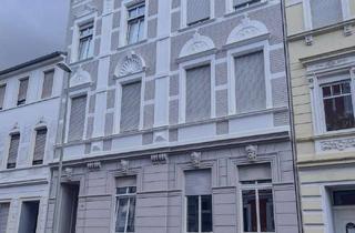 Mehrfamilienhaus kaufen in 41061 Gladbach, Kapitalanlage mit historischem Flair – Denkmalgeschütztes Mehrfamilienhaus mit vier Wohneinheiten