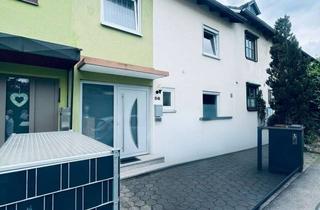 Haus kaufen in Bozener Strasse 56, 86316 Friedberg, IMMO LOVE Friedberg - Modernisiertes RMH,140 m² Wfl., 245 m² Grund, Garage!