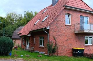 Haus kaufen in Stover Elbdeich 13, 21423 Drage, Wohnhaus mit 3 Wohnungen -