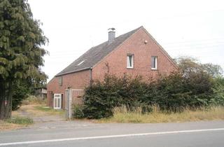 Einfamilienhaus kaufen in 47669 Wachtendonk, Sanierungsbedürftiges freistehendes Einfamilienhaus mit Anbau und Stallungen