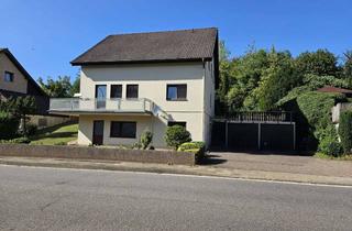 Haus kaufen in 67731 Otterbach, Geräumiges Haus mit Einliegerwohnung in Otterbach