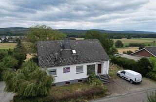 Einfamilienhaus kaufen in 55496 Argenthal, Argenthal - Top-Gelegenheit! Einfamilienhaus mit großem Grundstück und Weitblick in Argenthal zu verkaufen.