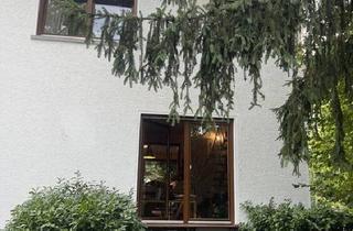 Einfamilienhaus kaufen in 60388 Bergen-Enkheim, Bergen-Enkheim - Wohlfühloase mit besonderem Flair auf Erbpachtgrundstück